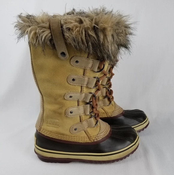 Sorel Joan Of Artic Winter Boots - Picture 2 of 10